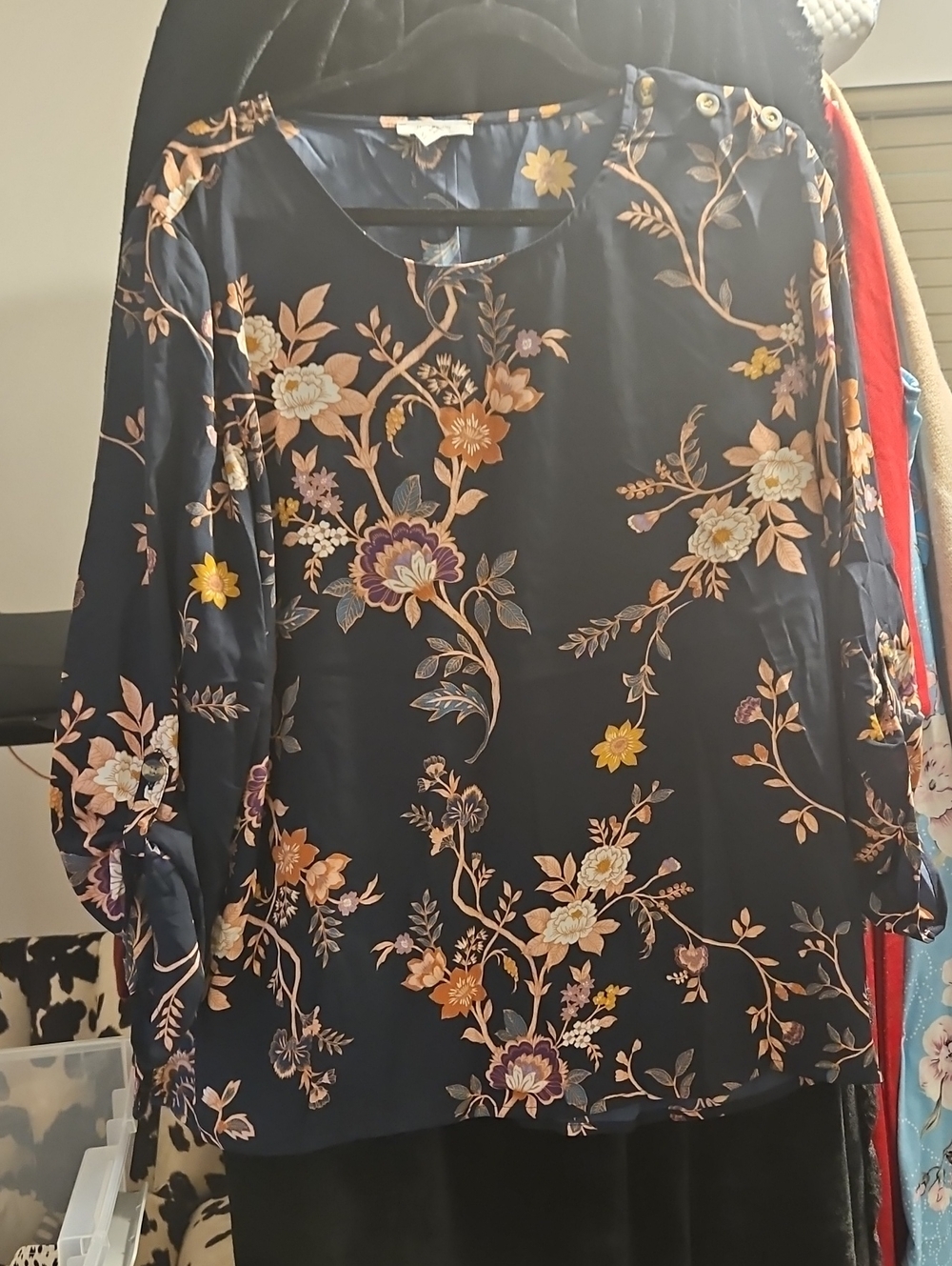 Maurices Navy Floral V-Neck Button-Tab Sleeve Top